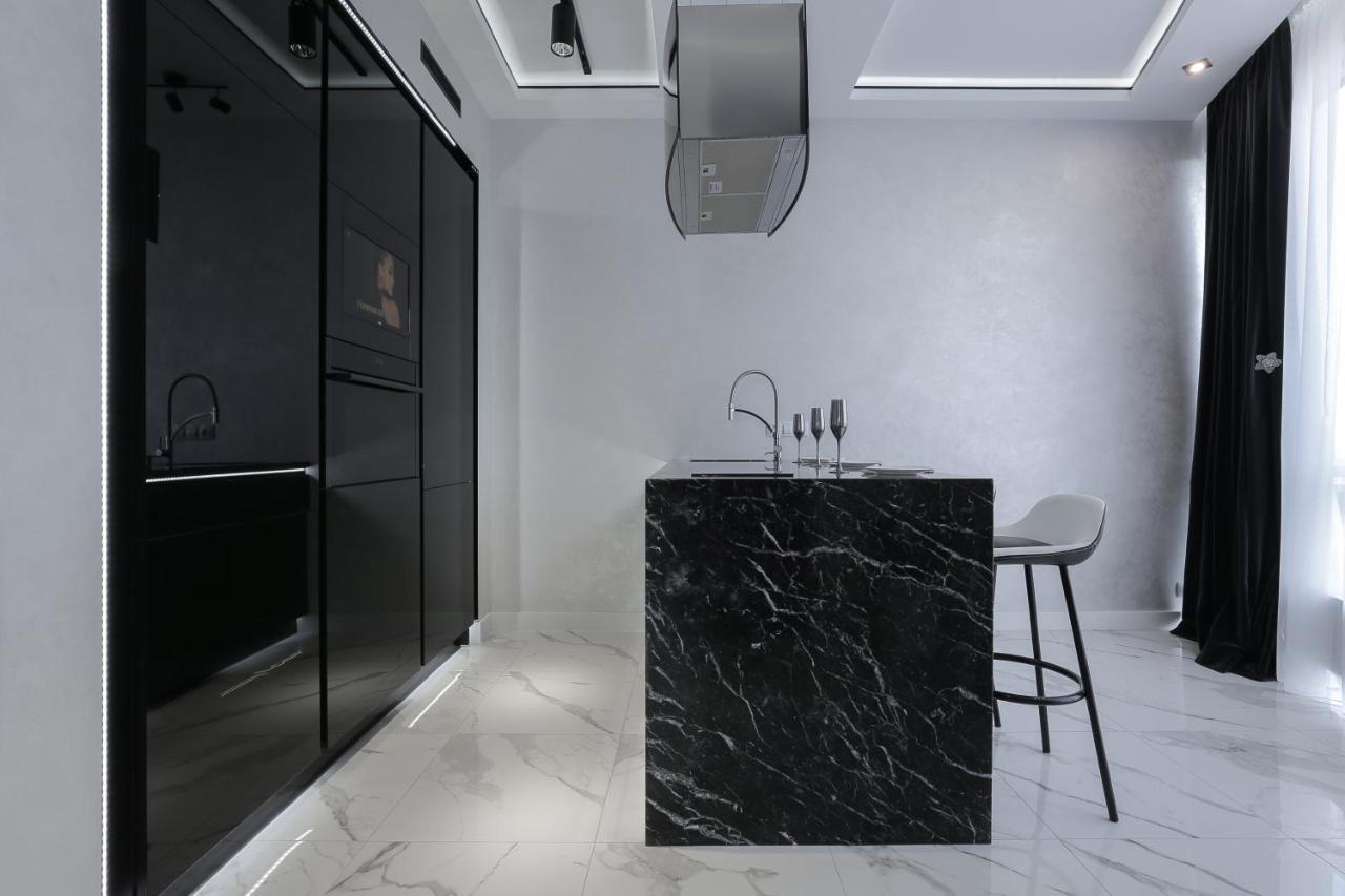 White Tiger In Smart Plaza Apartament *