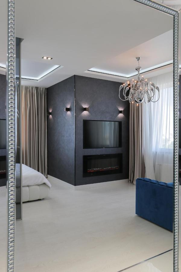 White Tiger In Smart Plaza Apartament *